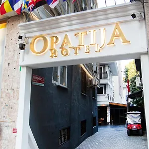 Hotel Opatija, Istanbul