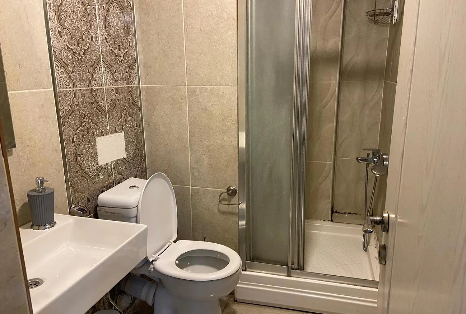 La Perato Suites Istanbul Hotel